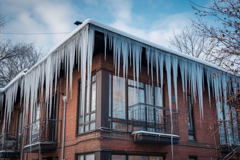 В Санкт-Петербурге снег и сосульки на крышах этой зимой будут под контролем искусственного интеллекта