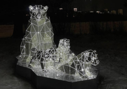 В сургутском парке «За Саймой» появились медведи в полигональном стиле