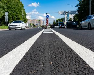 Более 400 км улиц и набережных отремонтировали в Петербурге по нацпроекту «Безопасные качественные дороги», еще 100 км сделаем в 2024 году