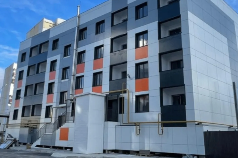 В Якутии в 2026 году расселят более 120 аварийных домов