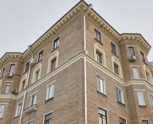 В столице завершился капитальный ремонт дома, где жил Василий Шукшин