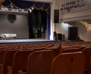 В новгородской филармонии отремонтируют зрительный зал