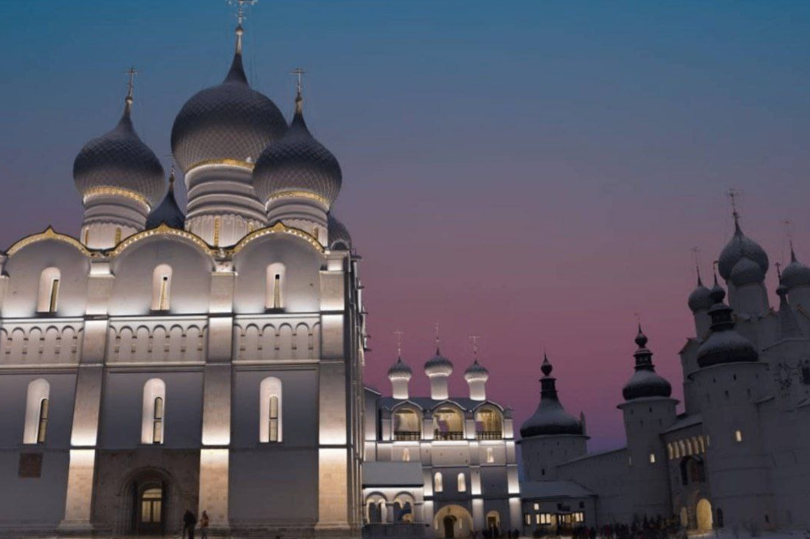 Ростовский кремль художественно подсветят