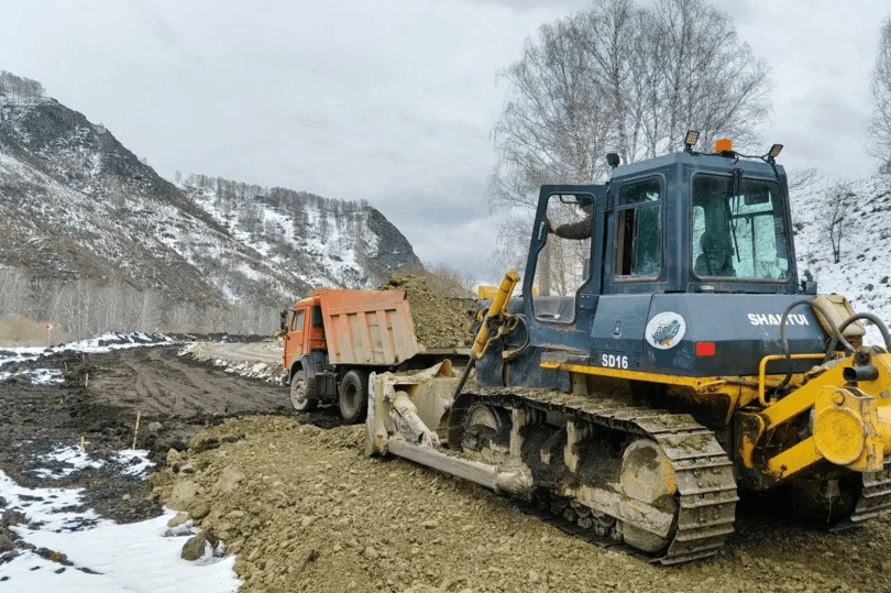В двух районах Алтайского края восстанавливают мосты