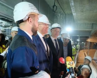 Дмитрий Чернышенко потребовал проведения служебной проверки по факту срыва сроков строительства ледовой арены в Новосибирске