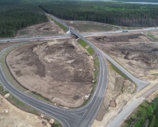 Более 1,7 млн кубометров песка и щебня отсыпано при реконструкции 20-километровго участка «Скандинавии»