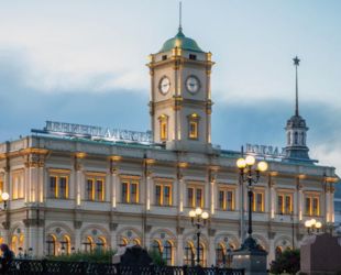 В здании Ленинградского вокзала в Москве пройдет масштабное обновление