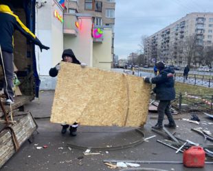 Более 100 квадратных метров городской земли освобождено от незаконных торговых павильонов