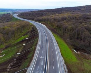 Почти 700 км федеральных трасс реконструируют и построят по нацпроекту «Безопасные качественные дороги» в этом году