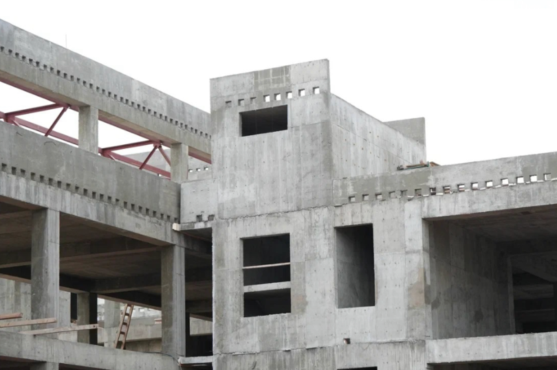 Иркутская область получит 681 млн руб на достройку школы-долгостроя в Братске