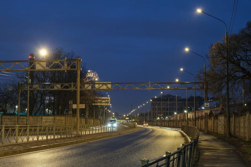 Замена светильников на Автомобильной улице стала крупнейшим проектом по обновлению освещения в Кировском районе Петербурга за последние годы