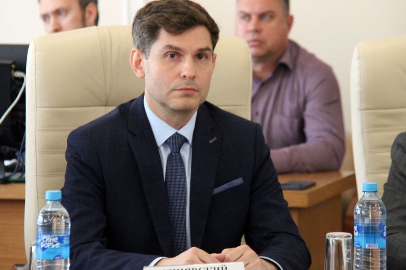 Денис Синявский