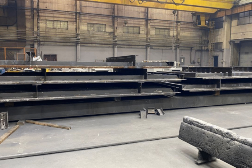 Для пешеходного моста в Новосибирске готовят основное пролётное строение