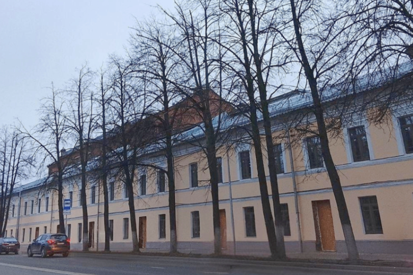 Началась реставрация производственного корпуса табачной фабрики Дунаевых в Ярославле