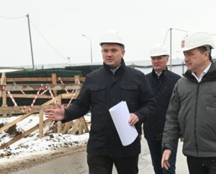 Губернатор Подмосковья проверил ход строительства учебного корпуса образовательного кластера в Одинцове
