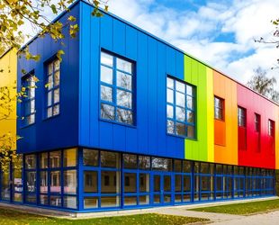 «АФК-Лидер»: надежно, ярко, безопасно