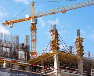 Строительство и недвижимость: особенности, юридическое сопровождение и правила совершения сделок