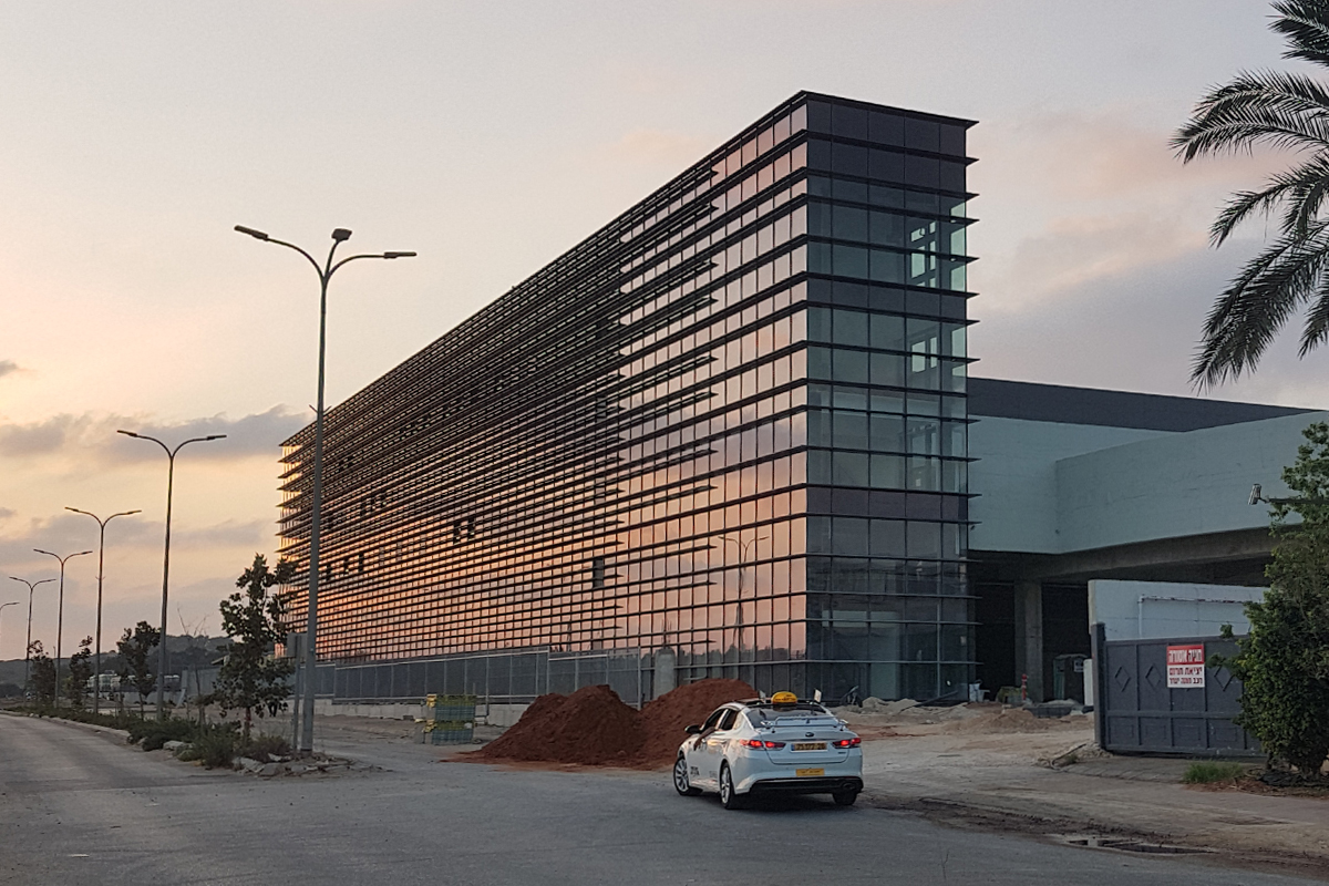 Индустриальный парк Zeev Shalom Center (Pilkington Suncool® 70/40)